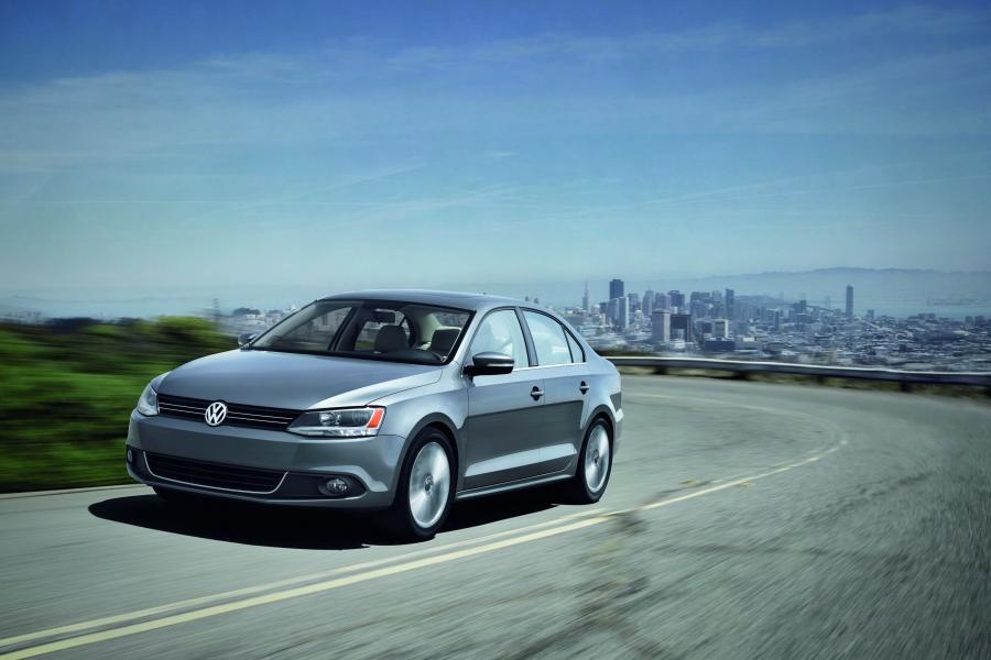  Volkswagen Jetta 2011 года  (фото 21 из 139)